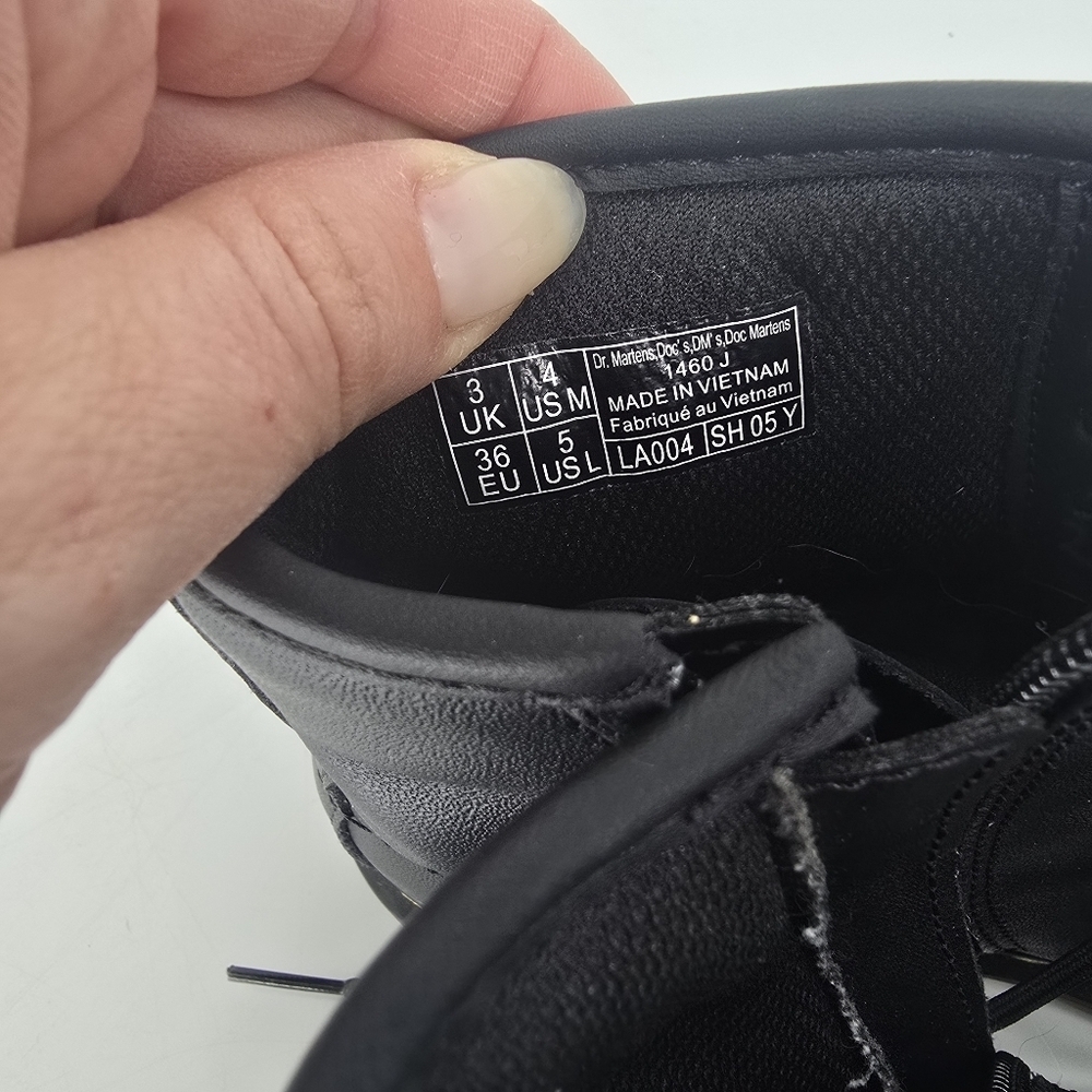 Dr martins Junior 1460 Softy T Leather Lace Up Boots black size boys 4 girls 5 - Picture 4 of 11